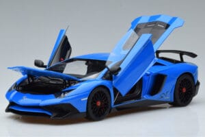 Lamborghini Aventador LP750-4 SV Modrý AUTOart 1:18 74559 Kompozit – obrázok 2 z 8