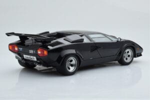 Lamborghini Countach LP5000S Čierny AUTOart 1:18 74533 Kov – obrázok 4 z 10