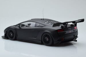 Lamborghini Gallardo LP600+ GT3 Matná Čierna Minichamps 1:18 151111100 Kov – obrázok 5 z 6