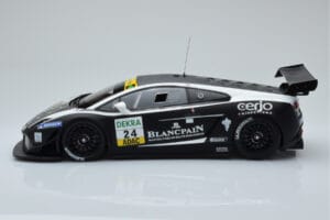 Lamborghini Gallardo LP600+ GT3 Reiter Engineering #24 N. Hayek / P. Kox ADAC GT Masters 2011 Minichamps 1:18 151111124 Kov – obrázok 3 z 6