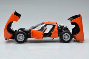 Lamborghini Miura SV Oranžový AUTOart 1:18 74542 Kov – obrázok 4 z 8