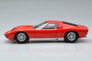 Lamborghini Miura SV Červený AUTOart 1:18 74543 Kov – obrázok 5 z 8