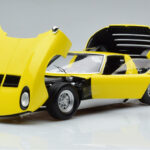 Lamborghini Miura SV Žltý Kyosho 1:18 - image 2 of 11