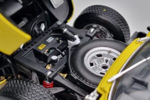 Lamborghini Miura SV Žltý Kyosho 1:18 08317Y Kov – obrázok 10 z 11