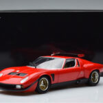 Lamborghini Miura SVR Červený Kyosho 1:18 - image 9 of 9