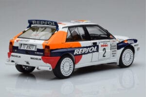 Lancia Delta HF Integrale Evoluzione #2 C. Sainz / L. Moya Tour de Corse 1993 Kyosho 1:18 08348J Kov – obrázok 3 z 9