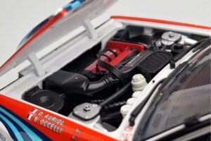 Lancia Delta HF Integrale Evoluzione #3 D. Auriol / B. Occelli Tour de Corse 1992 Kyosho 1:18 08348H Kov – obrázok 8 z 9