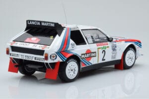 Lancia Delta S4 #2 M. Alen / I. Kivimaki Rally San Remo 1986 IXO 1:18 18RMC130A Kov – obrázok 2 z 6
