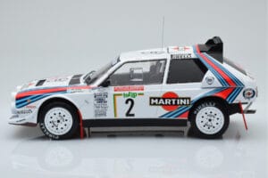 Lancia Delta S4 #2 M. Alen / I. Kivimaki Rally San Remo 1986 IXO 1:18 18RMC130A Kov – obrázok 3 z 6