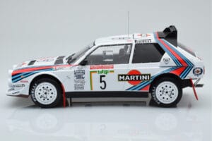 Lancia Delta S4 #5 M. Biasion / T. Siviero Rally San Remo 1986 IXO 1:18 18RMC130B Kov – obrázok 3 z 6