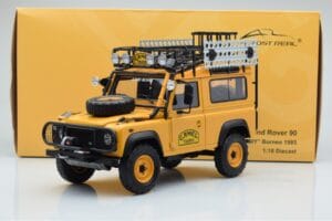 Land Rover Defender 90 Camel Trophy Borneo 1985 Almost Real 1:18 810213 Kov – obrázok 8 z 8