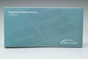 Land Rover Range Rover Polícia Almost Real 1:18 810115 Kov – obrázok 7 z 9
