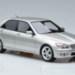 Lexus IS200 XE10 Strieborný Otto 1:18 OT991 Živica - image 4 of 6