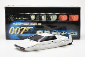 Lotus Esprit Type 79 James Bond The Spy Who Loved Me Submarine Biely AUTOart 1:18 75306 Kov – obrázok 2 z 8