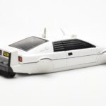 Lotus Esprit Type 79 James Bond The Spy Who Loved Me Submarine Biely AUTOart 1:18 - image 5 of 8