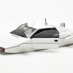 Lotus Esprit Type 79 James Bond The Spy Who Loved Me Submarine Biely AUTOart 1:18 - image 8 of 8