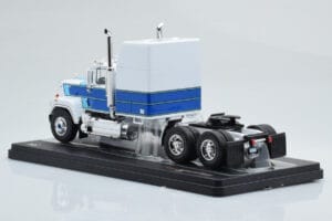 Mack Superliner Magnum Biely Modrý IXO 1:43 TR165 Kov – obrázok 5 z 6
