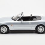 Mazda MX-5 NA Strieborný Norev 1:18 188023 - image 3 of 7