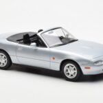 Mazda MX-5 NA Strieborný Norev 1:18 188023 - image 5 of 7