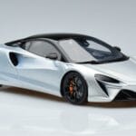McLaren Artura Strieborný GT Spirit 1:18 GT873 Živica - image 4 of 6