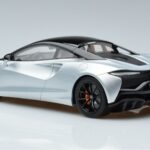 McLaren Artura Strieborný GT Spirit 1:18 GT873 Živica - image 5 of 6