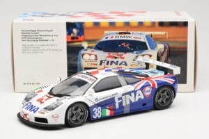 McLaren F1 GTR #38 M. Duez / M. Soper / E. Lafitte Team Bigazzi 24 Hours of Le Mans 1996 UT Models 1:18 80439421484 Kov – obrázok 6 z 6