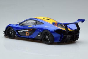 McLaren P1 GTR Modrá So Žltými Pruhmi AUTOart 1:18 81542 Kompozit – obrázok 6 z 7