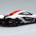 McLaren P1 GTR Lesklá Biela S Červenými Pruhmi AUTOart 1:18 - image 3 of 7