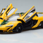 McLaren P1 GTR Žltá So Zelenými Pruhmi AUTOart 1:18 - image 2 of 7