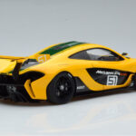 McLaren P1 GTR Žltá So Zelenými Pruhmi AUTOart 1:18 - image 3 of 7