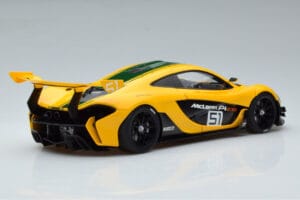 McLaren P1 GTR Žltá So Zelenými Pruhmi AUTOart 1:18 81544 Kompozit – obrázok 3 z 7