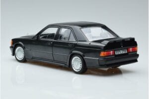Mercedes 190 E 2.3-16 Cosworth W201 Norev 1:18 183830 Kov – obrázok 6 z 7
