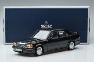 Mercedes 190 E 2.3-16 Cosworth W201 Norev 1:18 183830 Kov – obrázok 7 z 7