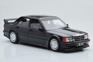 Mercedes 190E W201 2.5-16 Evo I Čierny Otto 1:18 OT151 Živica – obrázok 4 z 6