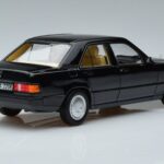 Mercedes 190 E W201 Limitovaná Edícia Norev 1:18 183823 Kov - image 3 of 10
