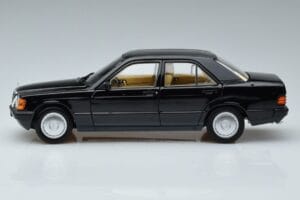Mercedes 190 E W201 Limitovaná Edícia Norev 1:18 183823 Kov – obrázok 5 z 10