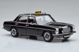 Mercedes 200 W115 Taxi Norev 1:18 183776 Kov – obrázok 5 z 7