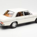Mercedes 200 W115 Biely Norev 1:18 183770 - image 3 of 8