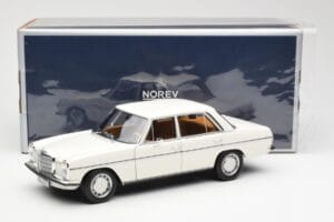 Mercedes 200 W115 Biely Norev 1:18 183770 Kov – obrázok 8 z 8