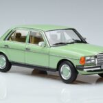Mercedes 200 W123 Zelený Norev 1:18 183796 Kov - image 5 of 7
