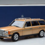 Mercedes 200T S123 AMG Package Béžová Norev 1:18 - image 9 of 9