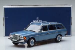 Mercedes 200T S123 Modrá Norev 1:18 183737 Kov – obrázok 7 z 7