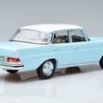 Mercedes 220 S W111 Modrý Norev 1:18 183920 Kov - image 3 of 7