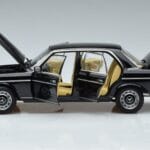 Mercedes 230E W123 Limitovaná Edícia Norev 1:18 183711 Kov - image 4 of 8