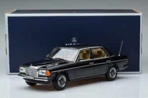 Mercedes 230E W123 Limitovaná Edícia Norev 1:18 183711 Kov – obrázok 8 z 8