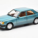 Mercedes 230E W124 Beryl Metallic Edícia Dealera Norev 1:18 B66040698