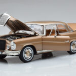 Mercedes 250 SE Coupe W111 Zlatá Metalíza Norev 1:18 - image 2 of 7
