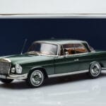 Mercedes 250 SE Coupe W111 Zelená Metalíza Limitovaná Edícia Norev 1:18 183764 Kov - image 7 of 7