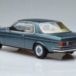 Mercedes 280 CE C123 Modrý Otto 1:18 OT627 Živica - image 5 of 6