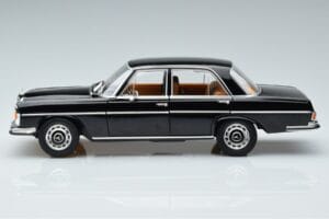 Mercedes 280 SE W108 Čierny Norev 1:18 183762 Kov – obrázok 4 z 7